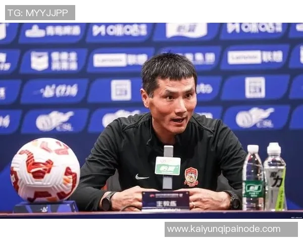 国足选帅面临挑战土帅候选人仅剩于根伟与邵佳一